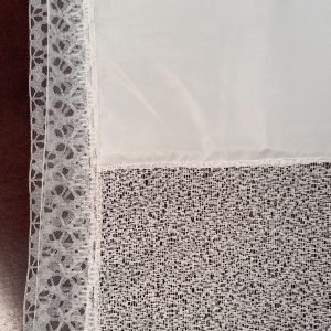 Mežģīne "Ar lodziņu"