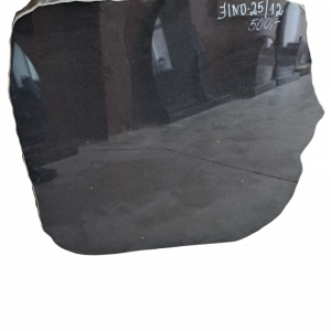 Piemineklis granīta melns